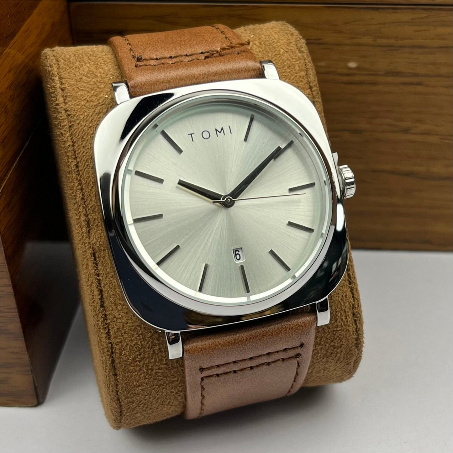 Leather Strap Watch RMS-084